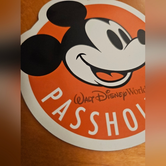 Disney Passholder Mickey Mouse Magnet - 3 Count - Picture 4 of 5